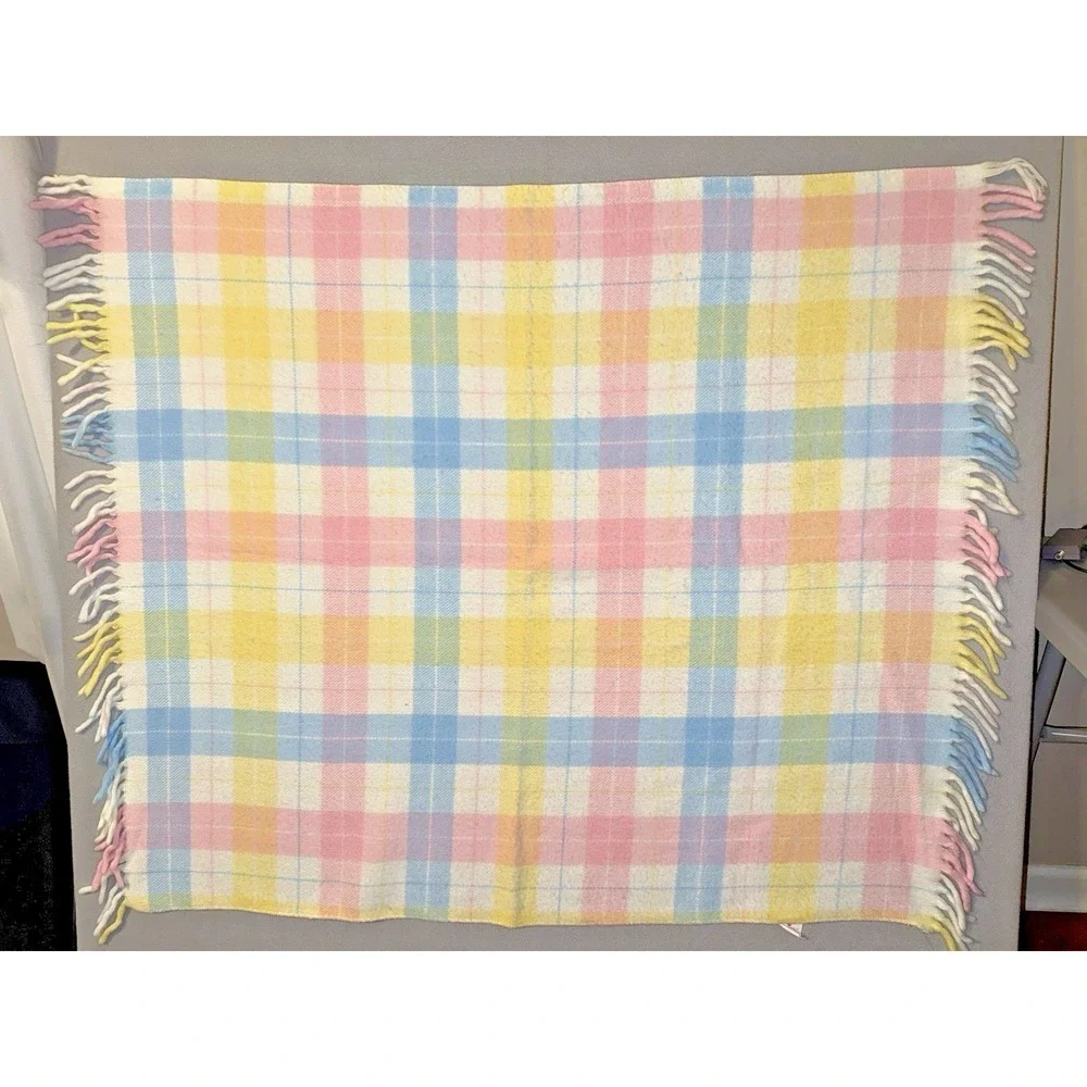 Vintage Tennessee Woolen Mills Acrylic Pastel Plaid Fringed Baby Blanket Nursery